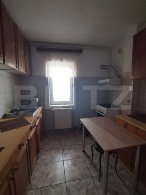 Exclusivitate apartament cu 3 camere, 62mp utili decomandat, zona-Micro 6 - imagine 4