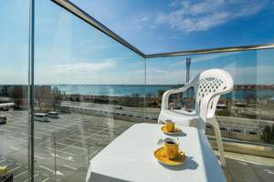 Vind apartament 2 cam dec. In Mamaia Nord  - imagine 8