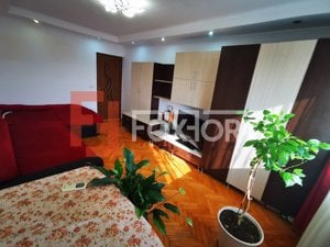 Apartament 2 camere, Zona Aradului - Bloc cu acoperis  - imagine 2