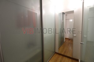 Decebal-Bld. Decebal-Piata Alba Iulia-3 camere-CENTRALA PROPRIE-stradal-renovat - imagine 4