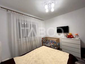 Apartament de vanzare 3 camere  decomandat 57 mpu balcon pivnita Sibiu - imagine 7