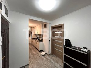 Apartament de vanzare 3 camere  decomandat 57 mpu balcon pivnita Sibiu - imagine 20