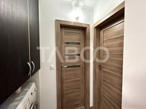 Apartament de vanzare 3 camere  decomandat 57 mpu balcon pivnita Sibiu - imagine 13