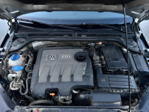 Vw Jetta  2012 1,6 tdi Bluemotion