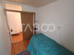 Apartament decomandat 2 camere 49 mp utili balcon Kogalniceanu Sebes - imagine 12