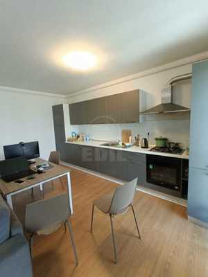 Apartament doua camere - imagine 6