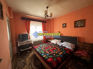 Apartament 3 camere decomandat de vanzare Alba Iulia zona Cetate - imagine 13