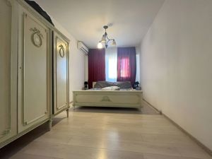 Apartament cu 5 camere, Zona Lipovei - imagine 8