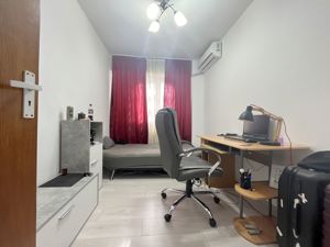 Apartament cu 5 camere, Zona Lipovei - imagine 9