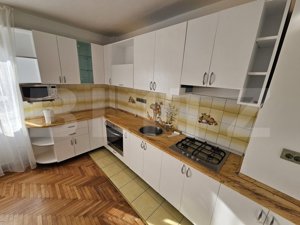 Apartament cu 4 camere, 98 mp, zona-Nufarul - imagine 4