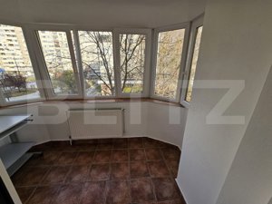 Apartament cu 4 camere, 98 mp, zona-Nufarul - imagine 8