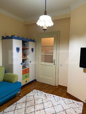 Apartament ultracentral de lux, 3 camere, afacere activă pe Booking 9.9/10 - imagine 11