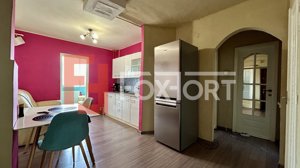 Apartament cu 2 camere, etaj 3 - zona Lipovei - imagine 9