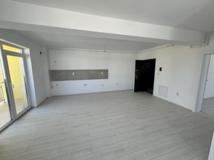 Apartament nou cu 2 camere finalizat la etaj intermediar 