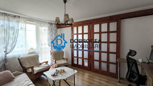APARTAMENT 3 CAMERE, ETAJ 3 ,58 mp MOBILAT SI UTILAT - imagine 2