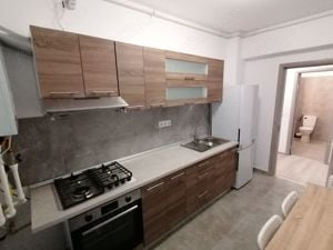 Închiriez apartament 3 camere decomamdat 2bai an2024