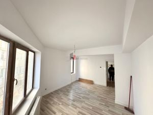 Apartament superb 3 camere Piata Muncii - imagine 6