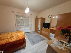 Str. Valea Borcutului (zona plana)   casa pe parter, renovata recent, teren 850 mp - imagine 7