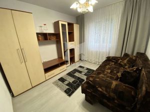 Apartament De Inchiriat Cu 3 Camere - imagine 3