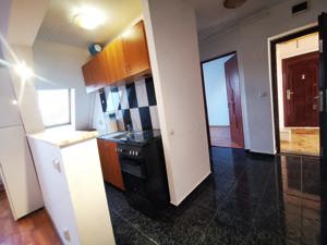 Apartament 3 camere Complex Studentesc !! - imagine 12