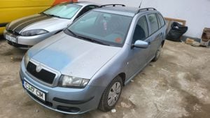 Skoda fabia 1.2 HTP benzina  - imagine 3