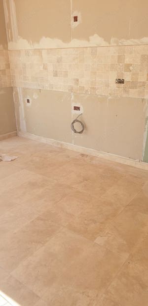 Renovări&amenajari instalați de ori de tip 