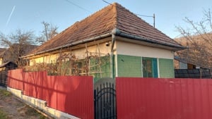 Casa de caramida in loc. Sincai (la 26 de km de Tg. Mures)