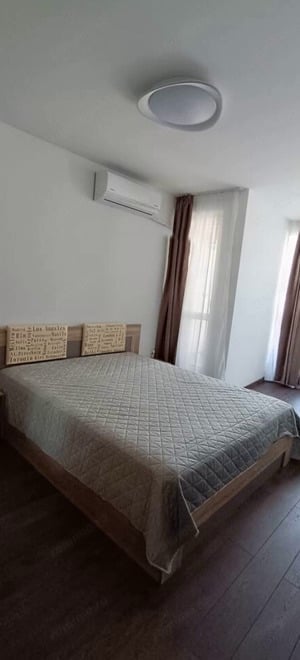 Apartament 3 camere zona Lunei