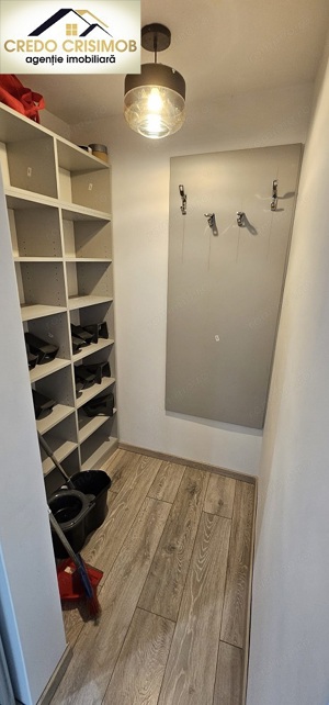 Vand apartament mobilat si utilat complet ,Renovat modern  - imagine 11