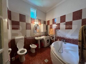 Casă cu 3 camere, 161 mp, cu curte comună, zona-ultracentral - imagine 10