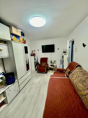 Apartament 2 camere,zona Aleea Streiului - imagine 17