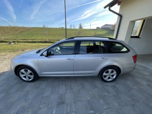 Vănd autoturism Skoda Octavia  - imagine 2