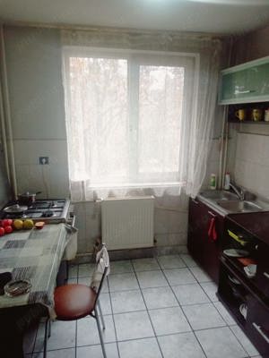 Vind apartament 2 camere decomandat, zona GARII