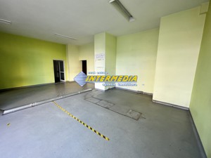 Spatiu comercial de inchiriat cu vad in Cetate suprafata de 330 mp - imagine 7