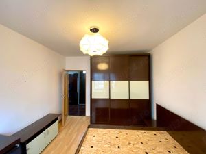 Sub pretul pietei! Apartament 2 camere, 2 parcari, zona TERRA - imagine 7