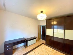 Sub pretul pietei! Apartament 2 camere, 2 parcari, zona TERRA - imagine 8