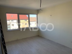 Apartament decomandat 4 camere 72 mpu 2 bai zona Mihai Viteazu Sibiu - imagine 4