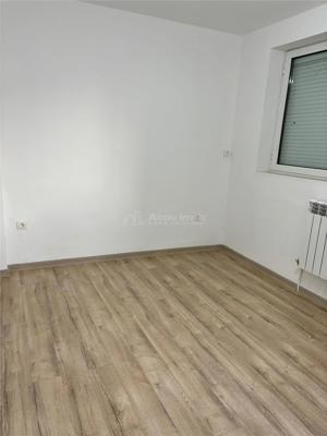 Casa ultracentral str Vultur Gradina Publica singur in curte - imagine 3