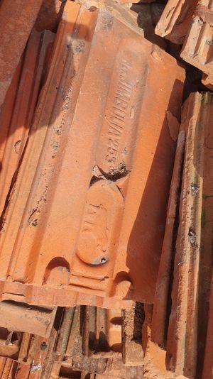 Tigla uzata in condiții bune - imagine 2