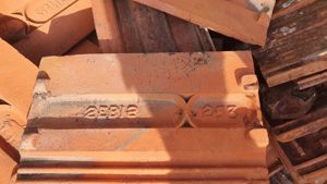 Tigla uzata in condiții bune - imagine 4