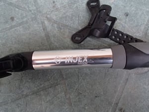 Pompa pentru bicicleta SKS Injex T-Zoom - imagine 2