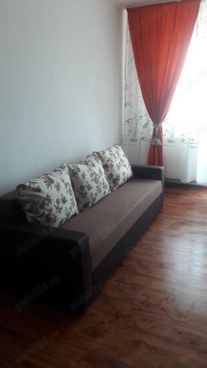 Apartament de închiriat.