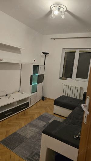 Proprietar inchirierez apartament cu 3 camere situat pe calea Lipovei, strada Verde - imagine 2