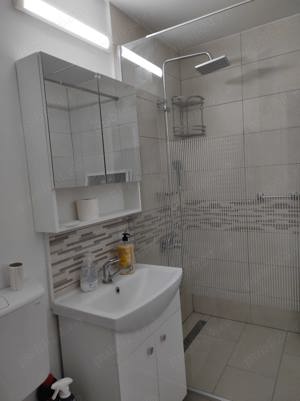 Vând urgent în Oradea,apartament Pb,cu 3 camere,65 mp,zona Bunexim,91000 euro,direct la proprietar - imagine 5