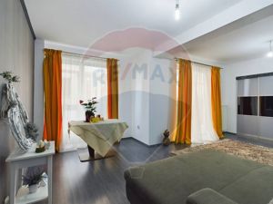 Apartament 3 cam de vânzare în zona Tractorul - imagine 10