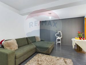 Apartament 3 cam de vânzare în zona Tractorul - imagine 2