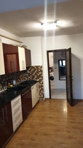 Apartament spațios  - imagine 6