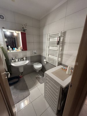 De vânzare apartament 2 camere, 52 mp, cartier Tractoru - imagine 7