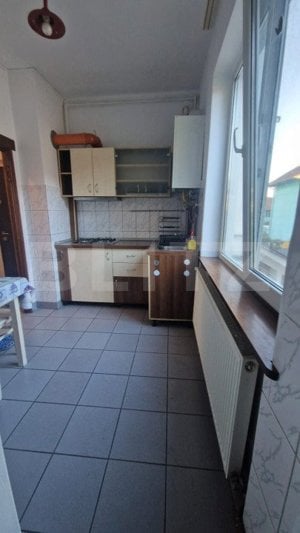 Apartament cu 2 camere, 47 mp, etaj 1, cu balcon mobilat, zona-Tractorul - imagine 13