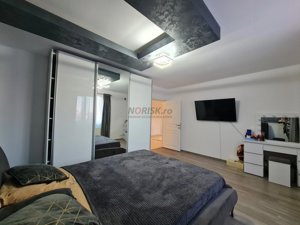 Casa Perfectă pentru Familie - 300mp - Eleganță și Locație Ideală - imagine 12